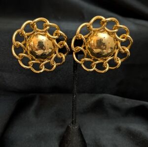 #28. Vtg Monet 80s Earrings Spectacular!